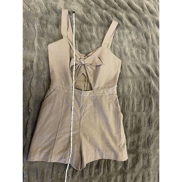 Abercrombie And Finch Keyhole Tan/khaki Jumpsuit  Romper Adjustable Straps Sz 8 - Picture 12 of 12
